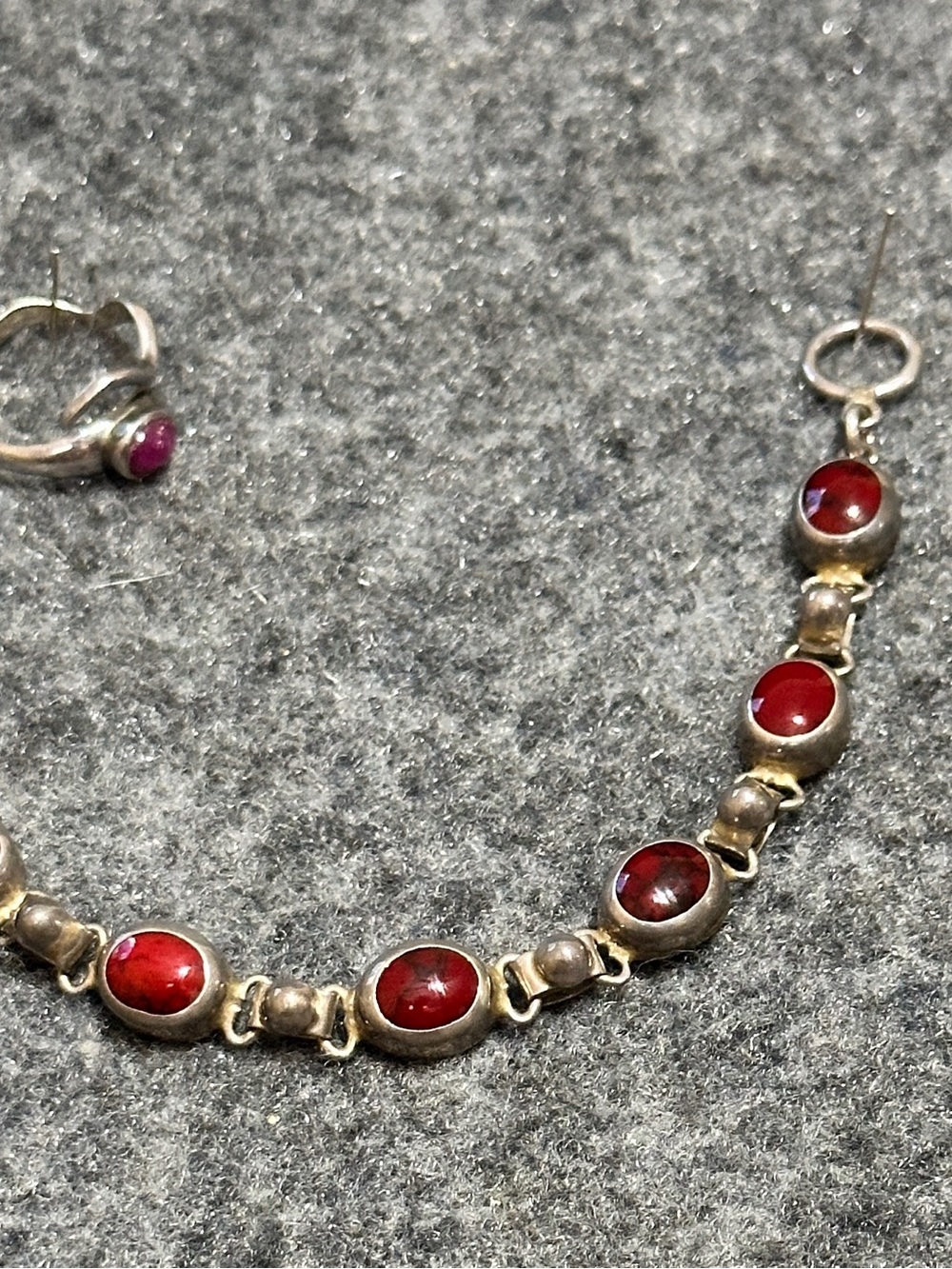 This vintage bracelet, ring and earrings are a stunning piece of Western-themed
